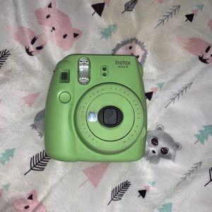 Instax mini 9 lime green poloroid camara